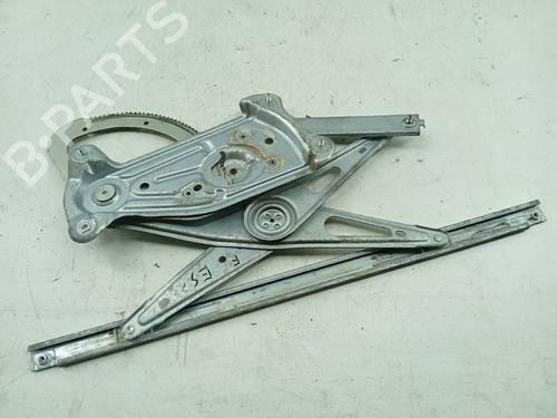 Rudehejsemekanisme ventre foran RENAULT MEGANE III Hatchback Van (BZ_) 1.5 dCi (BZ0C, BZ1A) (90 hp) 31956422