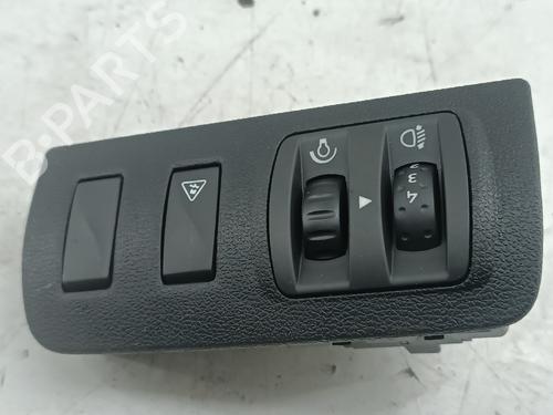 Switch RENAULT MEGANE III Hatchback (BZ0/1_, B3_) | BP31959621I30