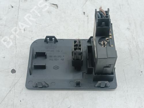 Used Switch RENAULT CLIO II Hatchback Van (SB0/1/2_) 1.5 dCi (SB07) (65 hp) 31991268