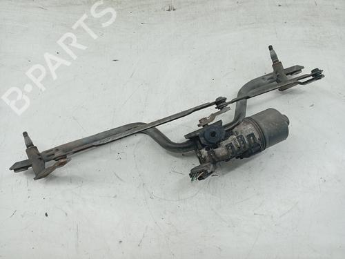 Used Front wiper motor RENAULT CLIO II Hatchback Van (SB0/1/2_) 1.5 dCi (SB07) (65 hp) 31996268