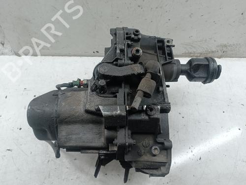 Used Gearbox RENAULT CLIO II Hatchback Van (SB0/1/2_) 1.5 dCi (SB07) (65 hp) 31996271