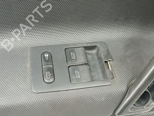 Front left panel VW POLO (6N2) 1.0 | BP32002217C58
