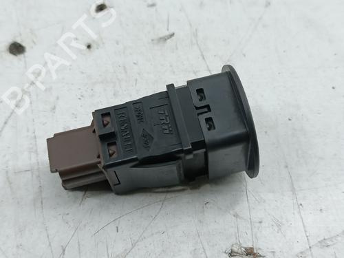 electronic-module-renault-clio-ii-bb_-cb_-1998-1999-2000-2001-2002-2003-2004-2005-2006-2007-2008-2009-2010-2011-2012-2013-2014-2015-2016-32029330 main image