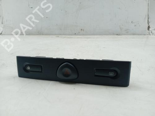 switch-renault-clio-ii-bb_-cb_-1998-1999-2000-2001-2002-2003-2004-2005-2006-2007-2008-2009-2010-2011-2012-2013-2014-2015-2016-32029331 main image