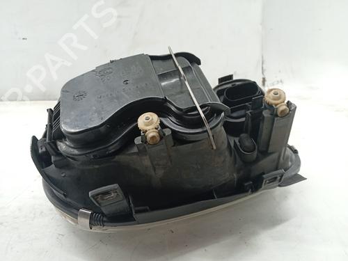 Right headlight VW GOLF IV (1J1) 1.4 16V | BP32036138C29