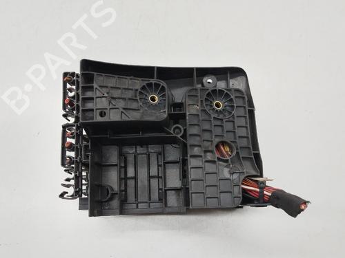 Fuse box VW PASSAT B6 Variant (3C5)  | BP32069276E1 