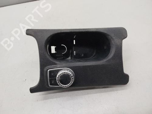 Porte-gobelet/Objets MERCEDES-BENZ A-CLASS (W176) [2012-2018]  32147444