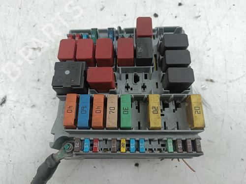 Fuse box FORD KA (RU8) 1.2 | BP32147477E1