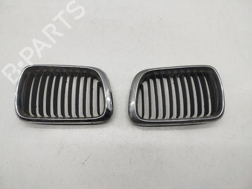 Grill BMW 3 (E36) 316 i (100 hp) 32147538