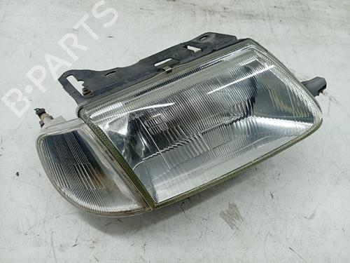 Used Right headlight CITROËN SAXO Hatchback van (S3_) 1.5 D (57 hp) 32147552