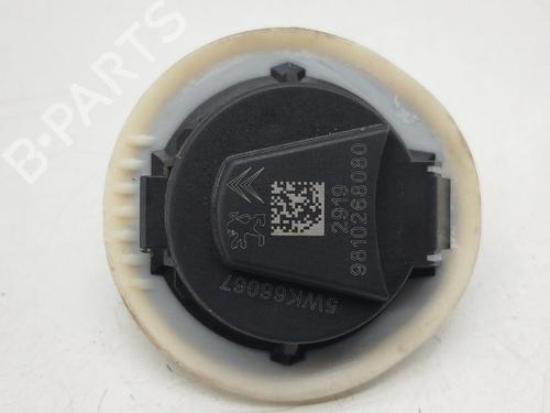 Used Electronic module Electronic module PEUGEOT 3008 II SUV (MC_, MR_, MJ_, M4_) 1.2 THP/ PureTech 130 (MRHNSM, MRHNSU, MRHNSJ, MRHNYW,... (131 hp) 32147625 32147625