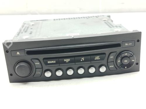 Radio PEUGEOT 207 Hatchback Van (WA_, WC_) 1.4 HDi | BP32147657E6 
