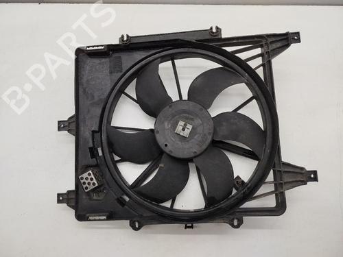radiator-fan-renault-clio-ii-bb_-cb_-1998-1999-2000-2001-2002-2003-2004-2005-2006-2007-2008-2009-2010-2011-2012-2013-2014-2015-2016-32147702 main image