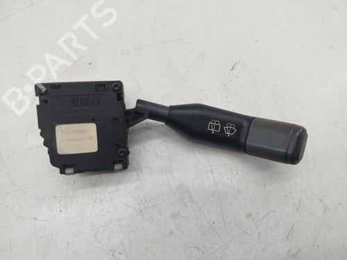 switch-renault-clio-i-bc57_-5357_-1990-1991-1992-1993-1994-1995-1996-1997-1998-1999-32193874 main image