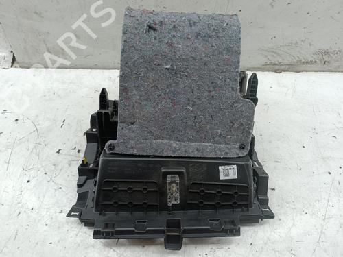 Used Glove box RENAULT CAPTUR II (HF_) [2020-2026]  32236347