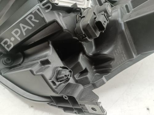 Right headlight RENAULT CAPTUR II (HF_) | BP32239114C29