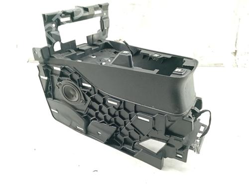 Armrest / Center console RENAULT CAPTUR II (HF_) | BP32240741I20