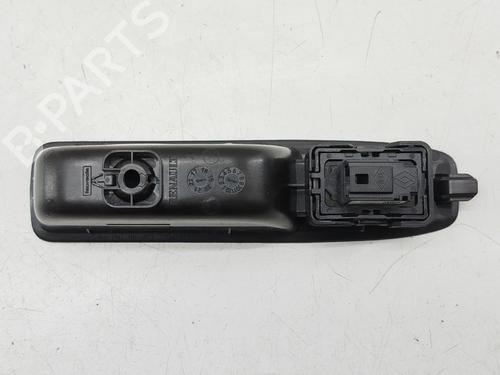 Right rear window switch RENAULT CAPTUR II (HF_) | BP32267387I28