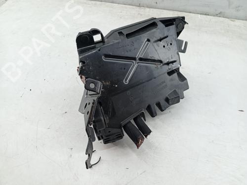 Fuse box RENAULT CAPTUR II (HF_) | BP32267398E1