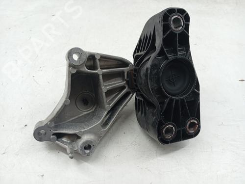 Engine mount RENAULT CAPTUR II (HF_) | BP32267404M89