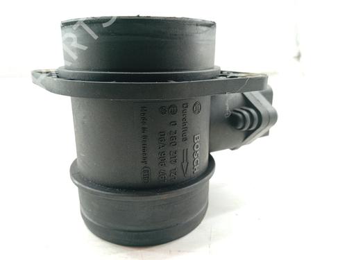 Used Mass air flow sensor VW GOLF IV Variant (1J5) [1999-2006]  32267411