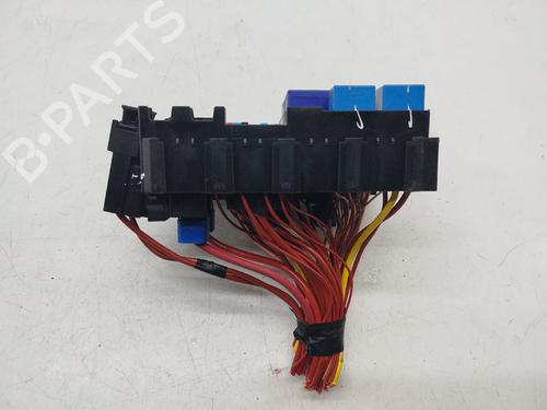 Fuse box RENAULT CAPTUR II (HF_) | BP32269117E1