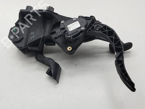 Pedal RENAULT CAPTUR II (HF_) | BP32272506I4