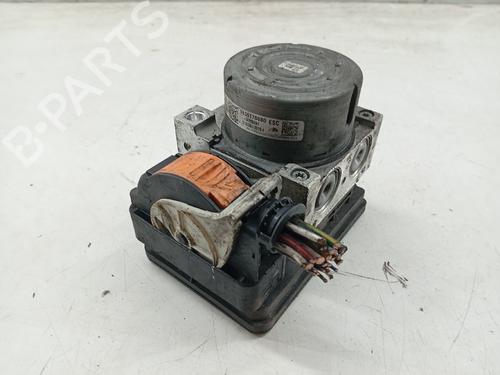 Used ABS pump ABS pump PEUGEOT 2008 II (UD_, US_, UY_, UJ_, UR_, UC_) 1.5 BlueHDI 130 (131 hp) 32301908 32301908