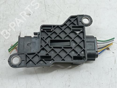 Used Electronic module Electronic module PEUGEOT 2008 II (UD_, US_, UY_, UJ_, UR_, UC_) 1.5 BlueHDI 130 (131 hp) 32301909 32301909