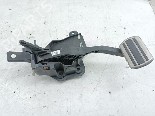 Used Pedal PEUGEOT 2008 II (UD_, US_, UY_, UJ_, UR_, UC_) 1.5 BlueHDI 130 (131 hp) 32301929