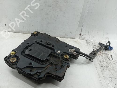 Used AdBlue tank AdBlue tank PEUGEOT 2008 II (UD_, US_, UY_, UJ_, UR_, UC_) 1.5 BlueHDI 130 (131 hp) 32301932 32301932