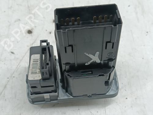 headlight-switch-seat-ibiza-ii-6k1-1993-1994-1995-1996-1997-1998-1999-2000-2001-2002-32305069 main image