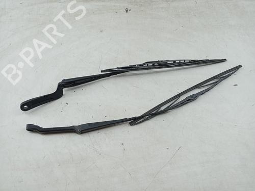 Front windshield wiper arm VW POLO (6N2) 1.0 | BP32326606C143