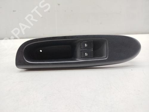 Left front window switch RENAULT CLIO II (BB_, CB_) 1.2 (BB0A, BB0F, BB10, BB1K, BB28, BB2D, BB2H, CB0A,... | BP32344256I27 