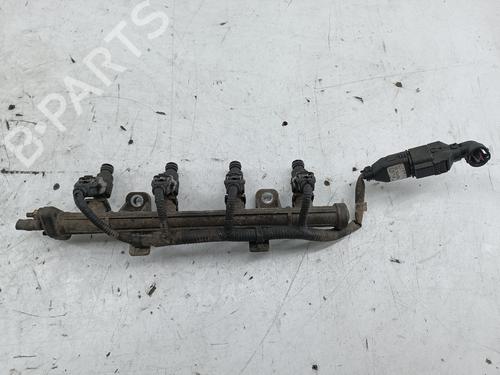 Used Injection rail Injection rail HYUNDAI GETZ (TB) 1.1 (63 hp) 32429665 32429665