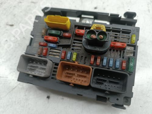 Fuse box CITROËN C5 III (RD_) 2.0 HDi 165 (RDRHHA, RDRHH8) | BP32483857E1  - Image 5