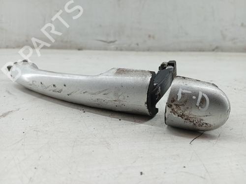 Used Front right exterior door handle Front right exterior door handle 32505896 32505896