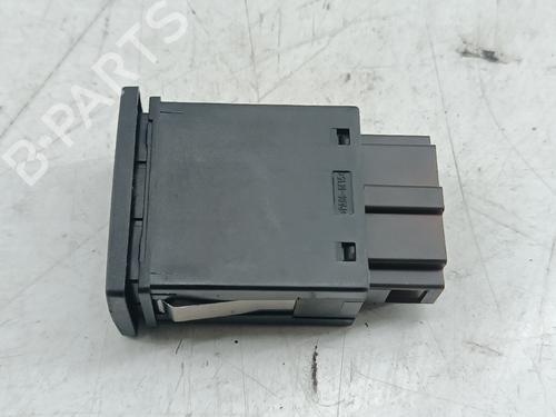 Used Switch Switch VW PASSAT B3/B4 (3A2, 35I) 1.9 TDI (110 hp) 32508657 32508657