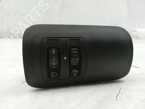 Used Switch Switch RENAULT MEGANE II (BM0/1_, CM0/1_) 1.5 dCi (BM0F, BM0T, BM2B, CM0F, CM0T) (82 hp) 32522036 32522036