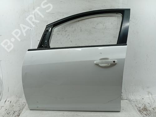 Used Left front door Left front door OPEL ASTRA J Hatchback Van (P10) 1.3 CDTi (68) (95 hp) 32530256 32530256
