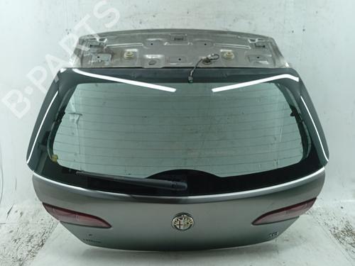 tailgate-alfa-romeo-159-sportwagon-939_-2005-2006-2007-2008-2009-2010-2011-2012-32630040 main image