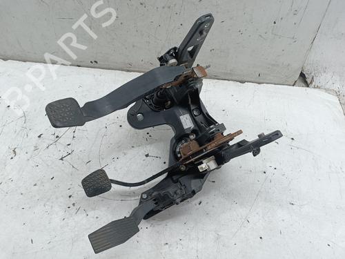 Used Pedal Pedal OPEL ASTRA J Hatchback Van (P10) 1.3 CDTi (68) (95 hp) 32672635 32672635