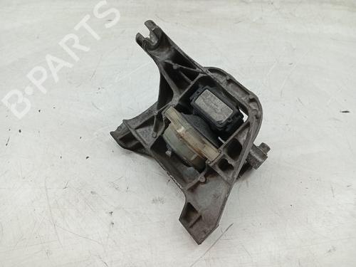 Used Engine mount Engine mount PEUGEOT 308 SW II (LC_, LJ_, LR_, LX_, L4_) 1.6 BlueHDi 100 (99 hp) 32701585 32701585