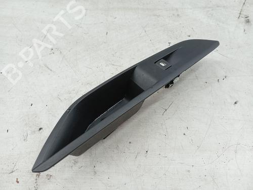 Used Left rear window switch Left rear window switch PEUGEOT 5008 (0U_, 0E_) [2009-2017] 32731176 32731176