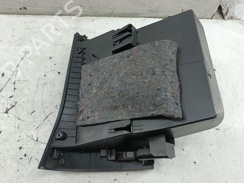 Used Glove box Glove box PEUGEOT 308 SW II (LC_, LJ_, LR_, LX_, L4_) 1.6 BlueHDi 100 (99 hp) 32735133 32735133