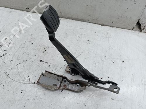 Pedale Pedale PEUGEOT 308 SW II (LC_, LJ_, LR_, LX_, L4_) 1.6 BlueHDi 100 (99 hp) 32748698 32748698