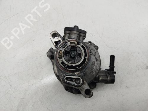 Used Vacuum pump Vacuum pump PEUGEOT 308 SW II (LC_, LJ_, LR_, LX_, L4_) 1.6 BlueHDi 100 (99 hp) 32776024 32776024