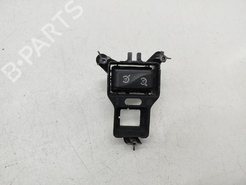 Used Switch Switch RENAULT CLIO IV Grandtour (KH_) 1.5 dCi 90 (KHN3, KHN4) (90 hp) 32983866 32983866