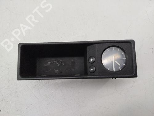 Display Display BMW 3 (E36) 320 i (150 hp) 33004489 33004489