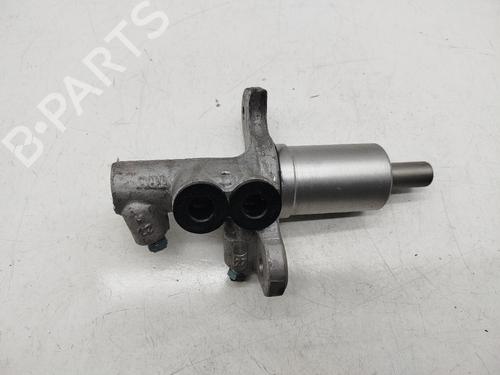 Used Brake master cylinder Brake master cylinder BMW 5 (F10) 520 d (184 hp) 33028266 33028266